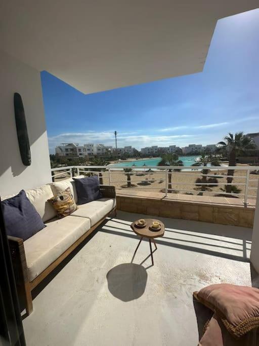 Lagoon-front 2 Bedroom Swan Gouna Apartment